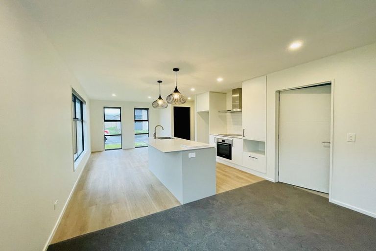 Photo of property in 9 Oakvale Lane, Halswell, Christchurch, 8025