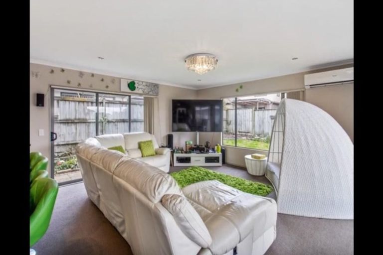 Photo of property in 34 Plantation Avenue, Flat Bush, Auckland, 2016