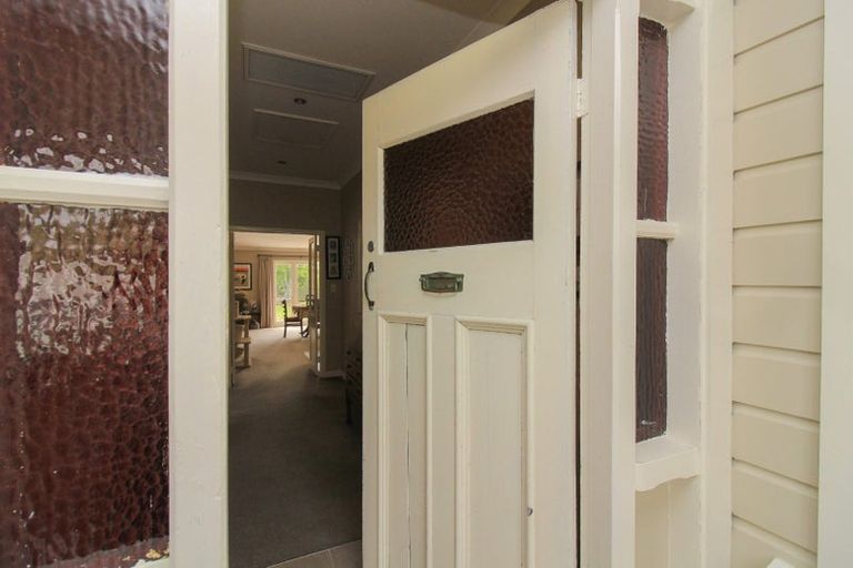 Photo of property in 37 Connolly Street, Boulcott, Lower Hutt, 5010