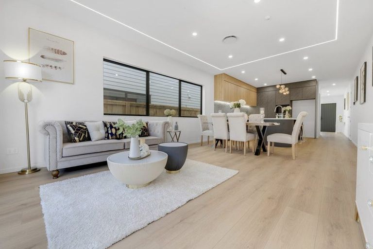 Photo of property in 15 Star Cross Road, Karaka, 2580