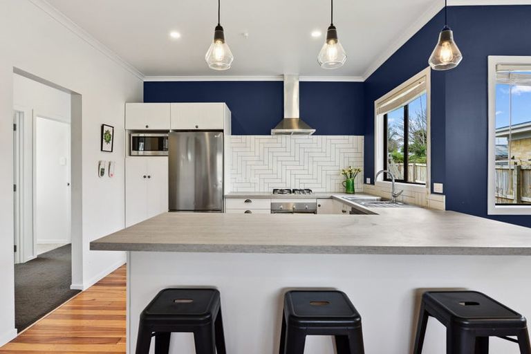 Photo of property in 8 Arawa Street, Frankton, Hamilton, 3204