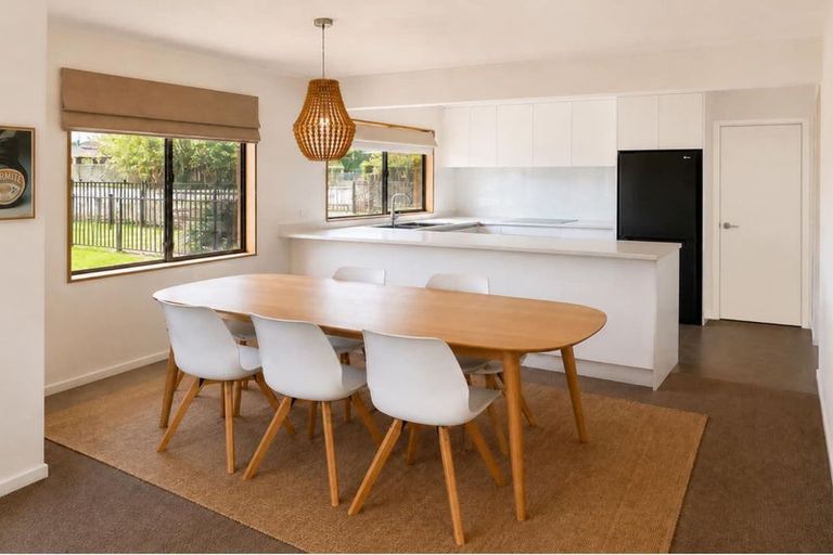 Photo of property in 1/9 Basilton Close, Bucklands Beach, Auckland, 2012