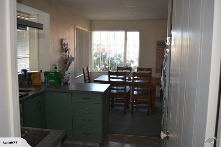 Photo of property in 12a Topham Lane, Hornby, Christchurch, 8042