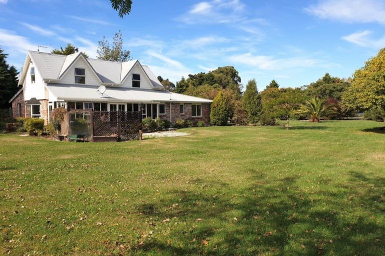 Photo of property in 14 Allin Drive, Waikuku Beach, 7402