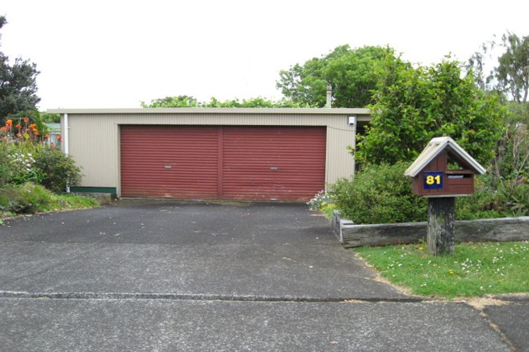 Photo of property in 81 Muir Avenue, Mangere Bridge, Auckland, 2022