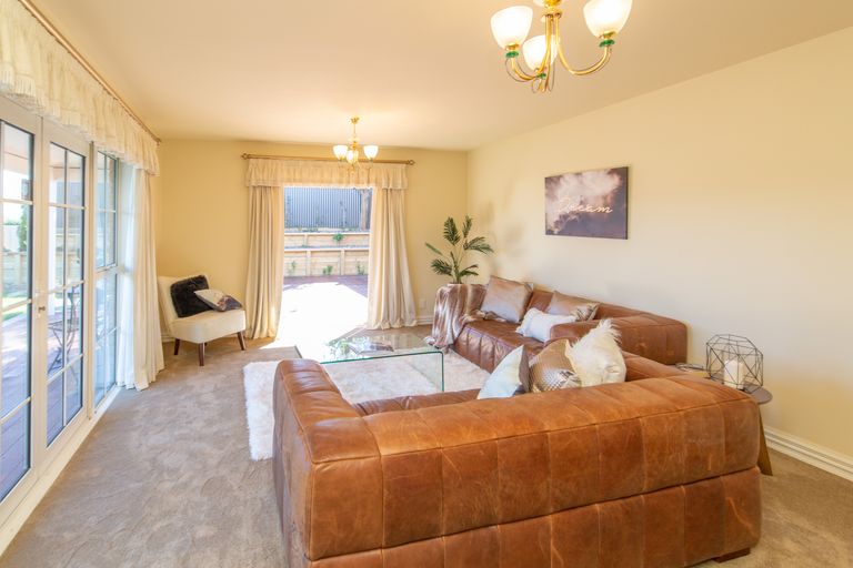 Photo of property in 11a Bridge Street, New Brighton, Christchurch, 8062