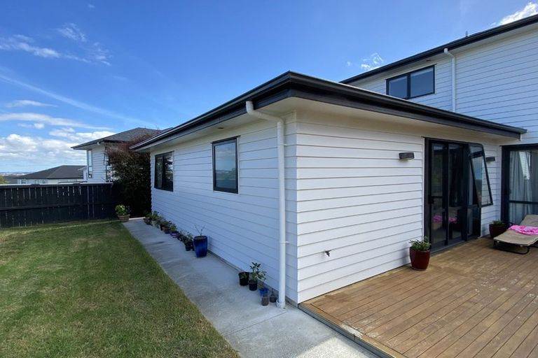 Photo of property in 19 Harvest Avenue, Orewa, 0931