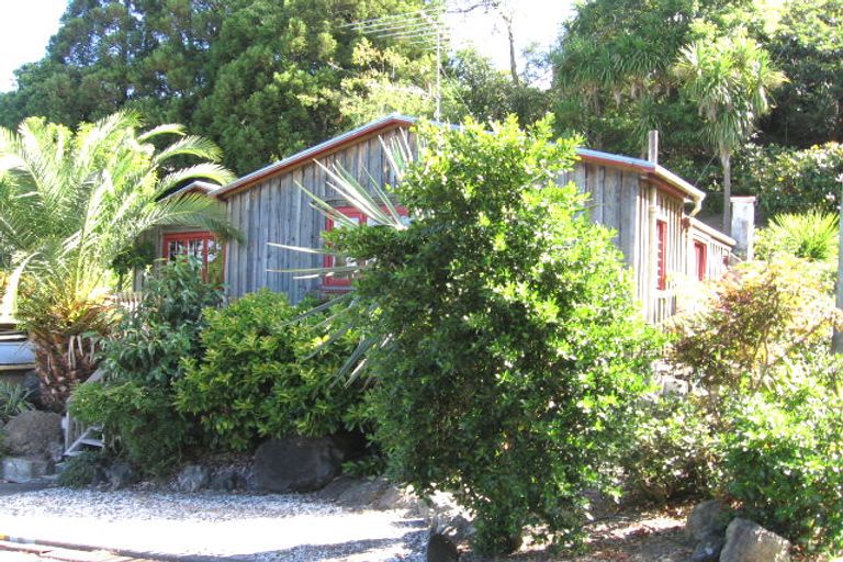 Photo of property in 19 Inkster Street, Birkenhead, Auckland, 0626