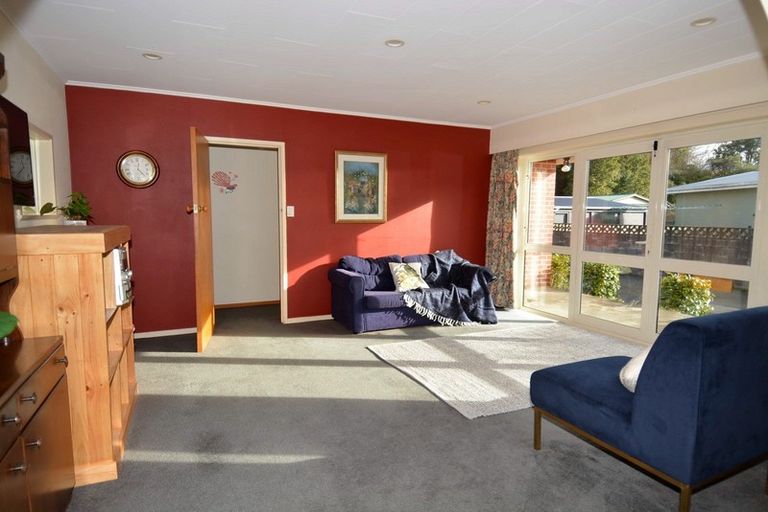 Photo of property in 38 Grant Road, Otatara, Invercargill, 9879