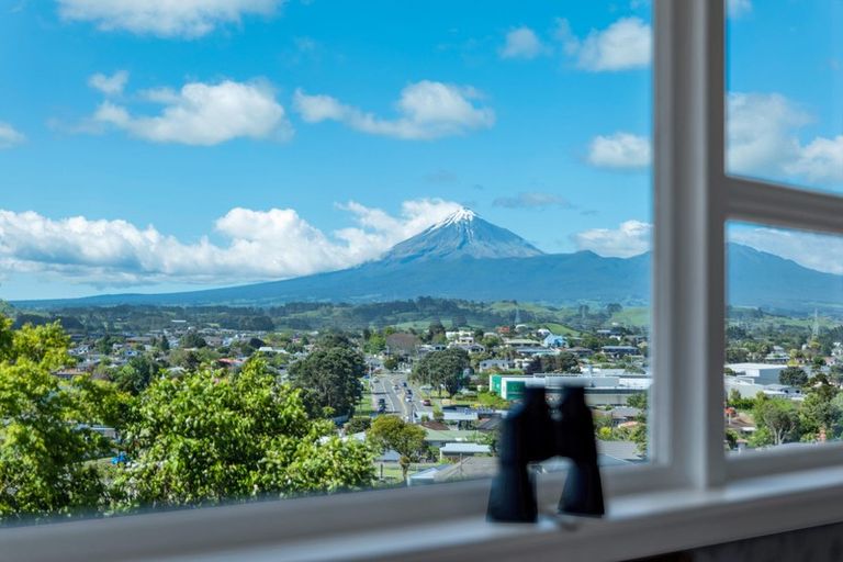 Photo of property in 14c Melrose Street, Spotswood, New Plymouth, 4310