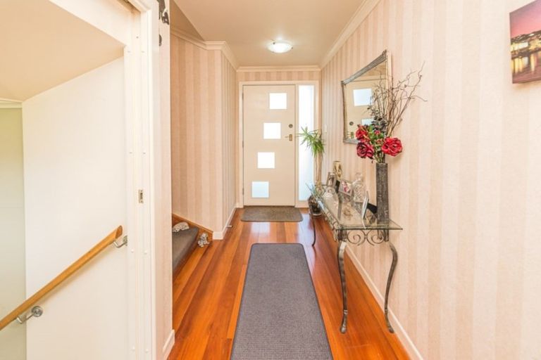 Photo of property in 21 Stark Street, Durie Hill, Whanganui, 4500