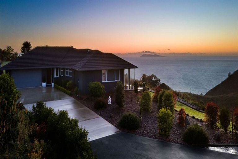 Photo of property in 14 Orokawa Heights Road, Waihi, 3681