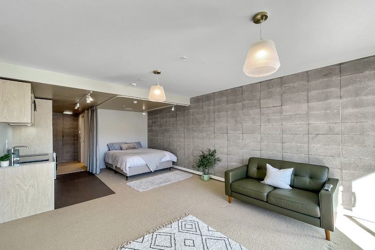 Photo of property in Vela Apartments, 112/2 Campbell Terrace, Petone, Lower Hutt, 5012