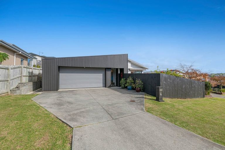 Photo of property in 118 Parkview Drive, Gulf Harbour, Whangaparaoa, 0930