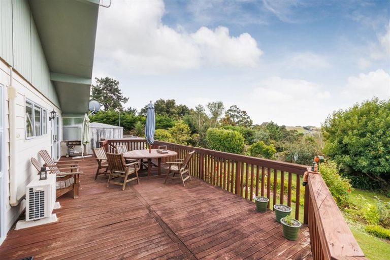 Photo of property in 88 Halcombe Road, Feilding, 4775