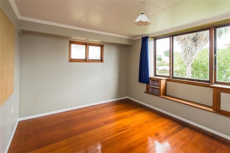 Photo of property in 7 Marne Street, Hokowhitu, Palmerston North, 4410