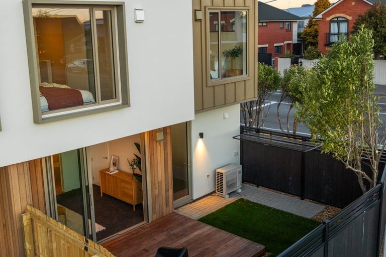 Photo of property in 1/149 Edgeware Road, St Albans, Christchurch, 8014