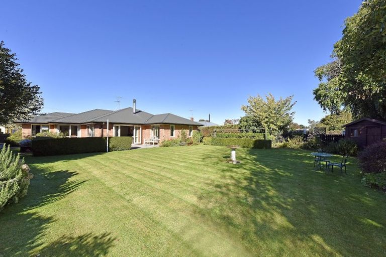 Photo of property in 11 Kimberley Road, Darfield, 7510
