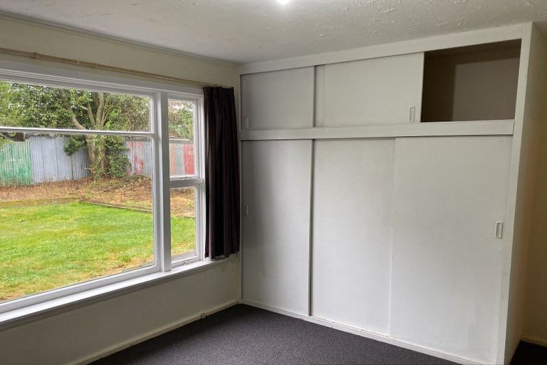 Photo of property in 59 Main North Road, Woodend, 7610