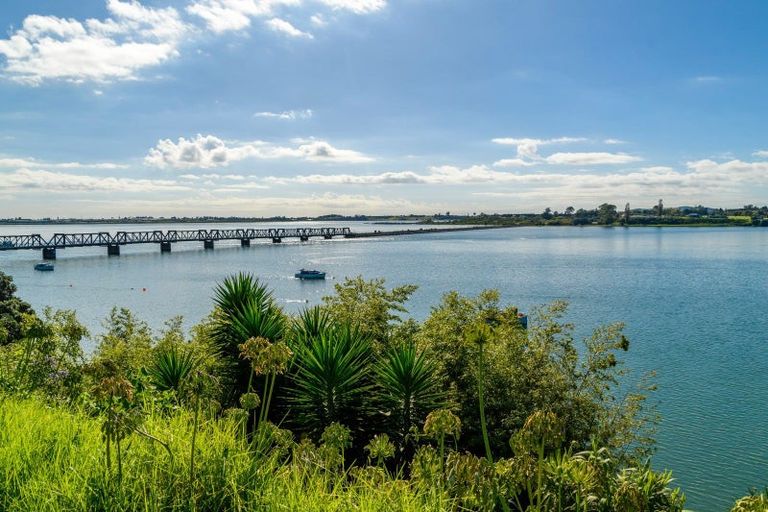 Photo of property in 4/10 Second Avenue, Tauranga, 3110