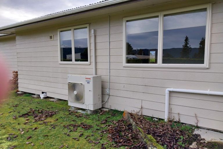 Photo of property in 170 Hillside-manapouri Road, Manapouri, Te Anau, 9679