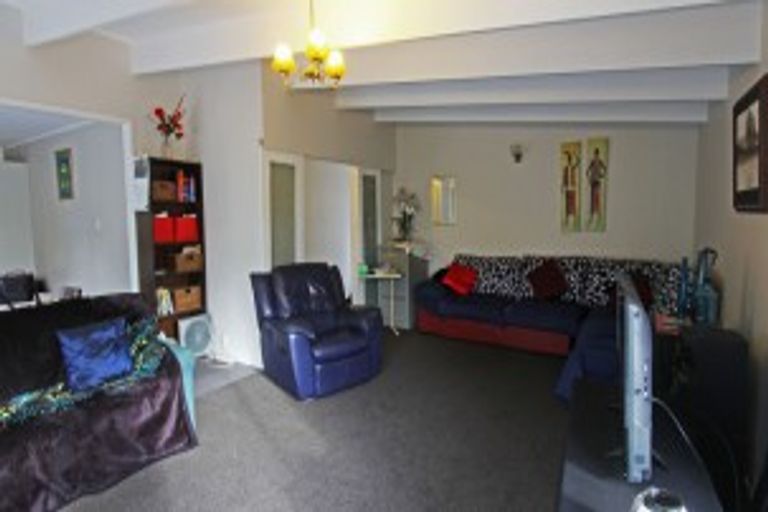 Photo of property in 23 Rowandale Avenue, Manurewa, Auckland, 2102