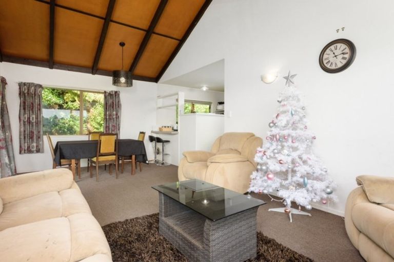Photo of property in 2/5 Burns Street, Gate Pa, Tauranga, 3112