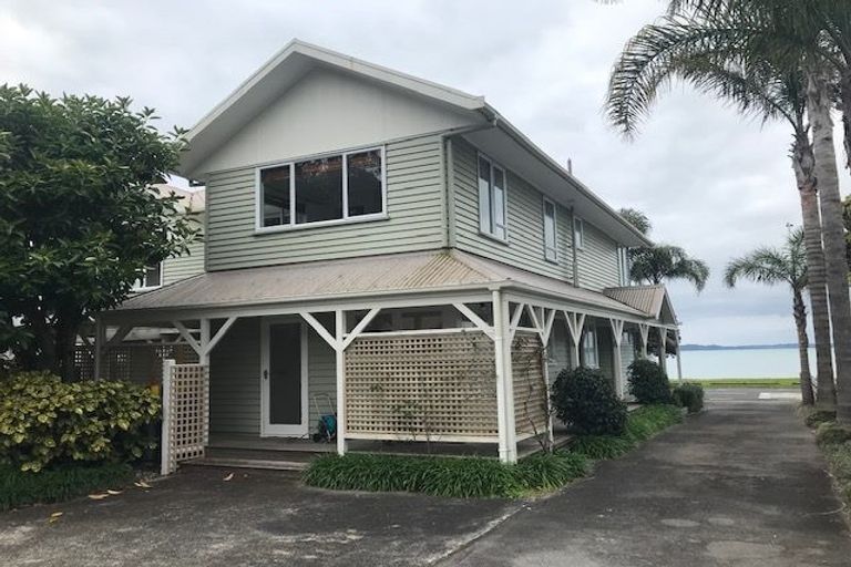 Photo of property in 59 The Esplanade, Eastern Beach, Auckland, 2012