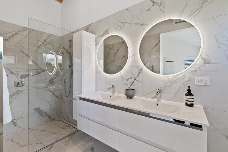 Photo of property in 1 Stout Terrace, Cromwell, 9310