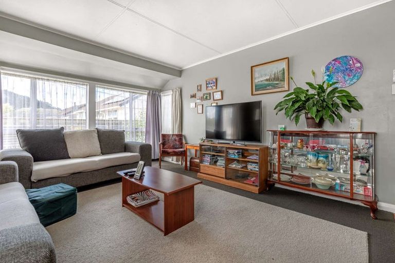 Photo of property in 96 Domett Street, Kawerau, 3127