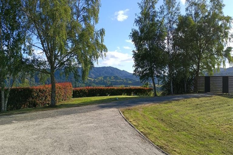 Photo of property in 39 Butts Road, Reefton, 7830