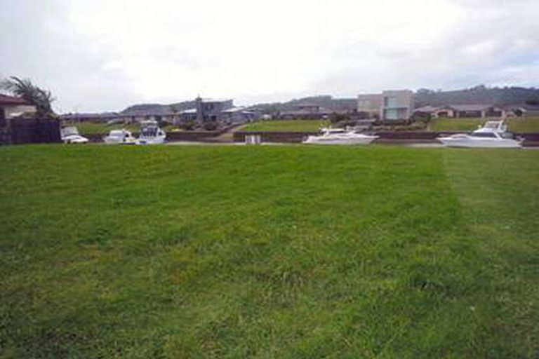 Photo of property in 14 Kelly Place, Whitianga, 3510