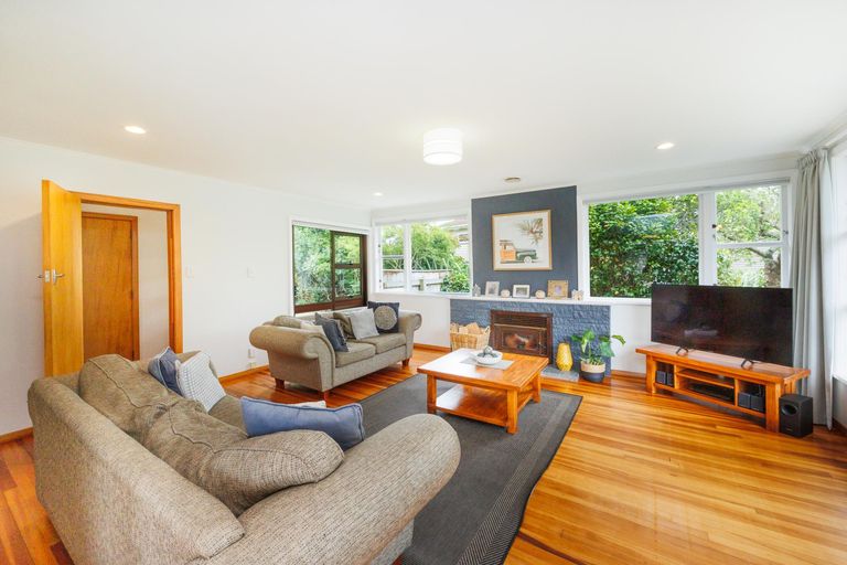 Photo of property in 3 Buick Crescent, Awapuni, Palmerston North, 4412