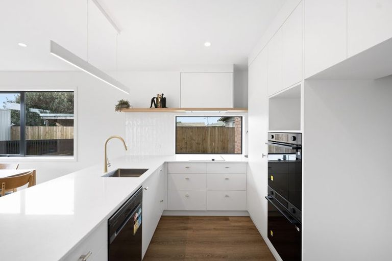 Photo of property in 3/13 Pulham Crescent, Queenwood, Hamilton, 3210