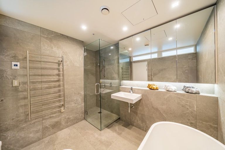 Photo of property in Chews Lane Apartments, 14g/9 Chews Lane, Wellington Central, Wellington, 6011