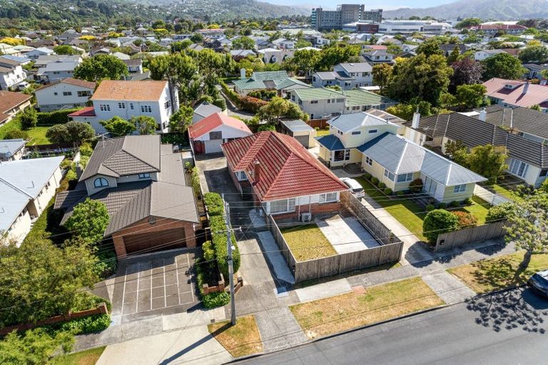 Photo of property in 27 Epuni Street, Hutt Central, Lower Hutt, 5011