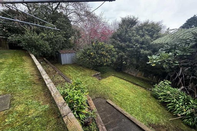 Photo of property in 160 Seaview Road, Westown, New Plymouth, 4310