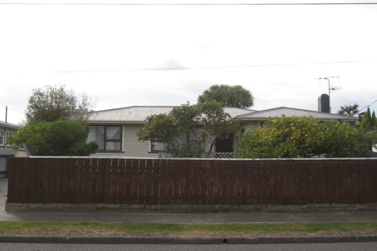 Photo of property in 12 Mason Avenue, Maraenui, Napier, 4110