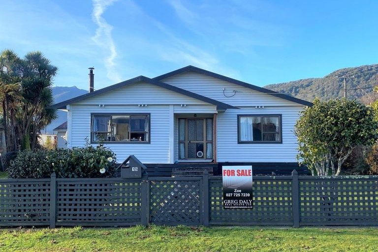 Photo of property in 15 Ohau Street, Dobson, Greymouth, 7805