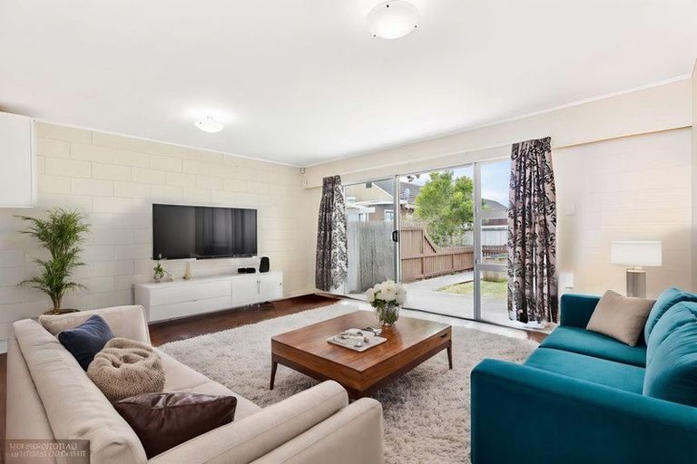 Photo of property in 2/146 Puhinui Road, Papatoetoe, Auckland, 2104
