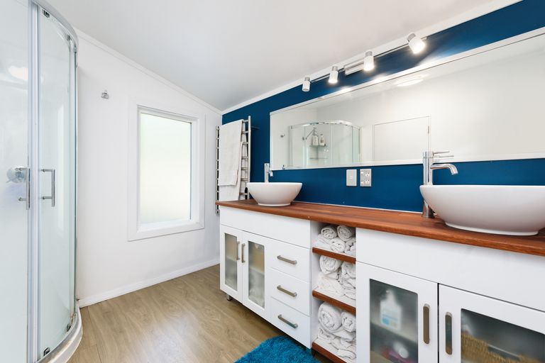 Photo of property in 18a Wade Place, Welcome Bay, Tauranga, 3175