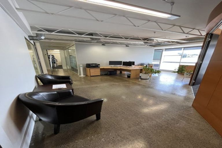 Photo of property in 1b/6 Kingdon Street, Newmarket, Auckland, 1023