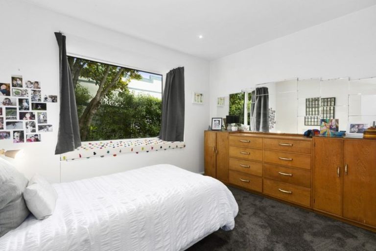 Photo of property in 72 Forbury Road, Saint Clair, Dunedin, 9012