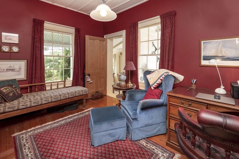 Photo of property in 159 Bleakhouse Road, Mellons Bay, Auckland, 2014