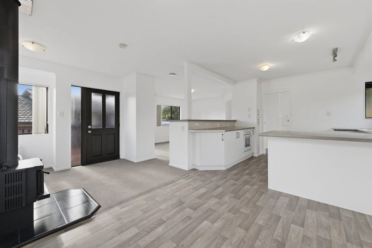 Photo of property in 120 Meander Drive, Welcome Bay, Tauranga, 3112