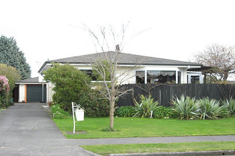 Photo of property in 12 Balliol Avenue, Pirimai, Napier, 4112