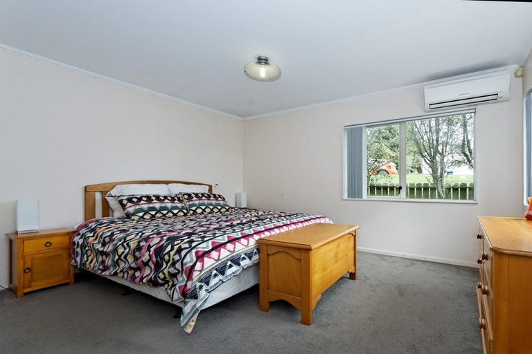 Photo of property in 259 Glengarry Road, Glen Eden, Auckland, 0602