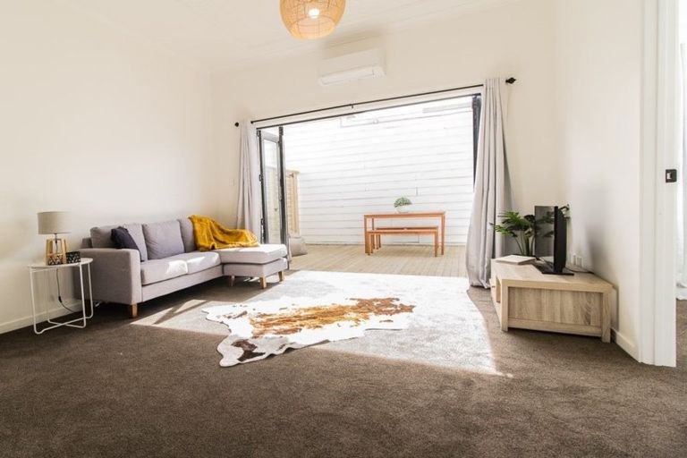 Photo of property in 27 Cutten Street, South Dunedin, Dunedin, 9012