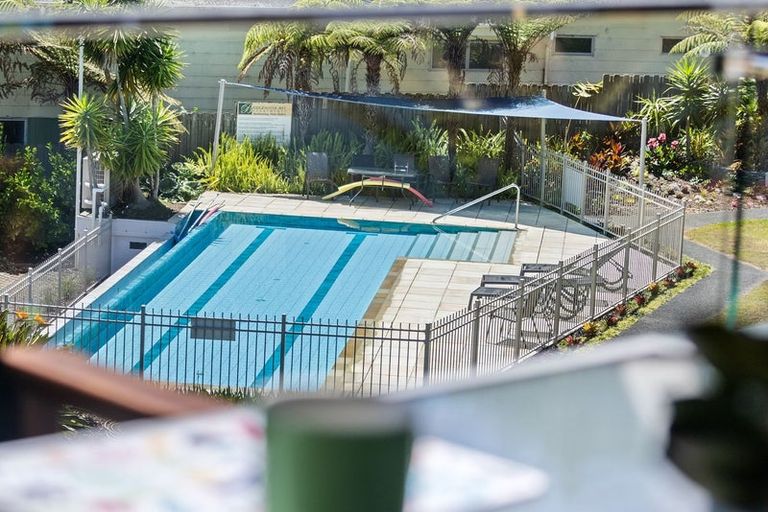 Photo of property in Bridgewater Apartments, 308/7 Te Rangi Cross Road, Paihia, 0200