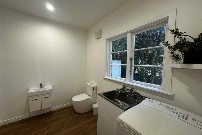 Photo of property in 11 Albert Street, Saint Clair, Dunedin, 9012